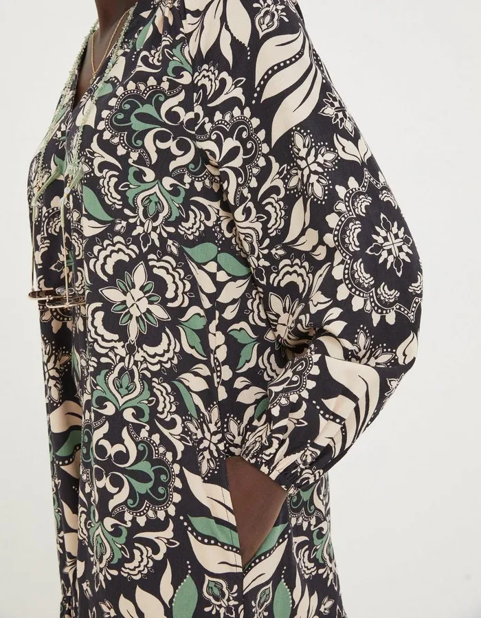 Amy Mosaic Leaf Tunic Dress Black Women FatFace Dresses