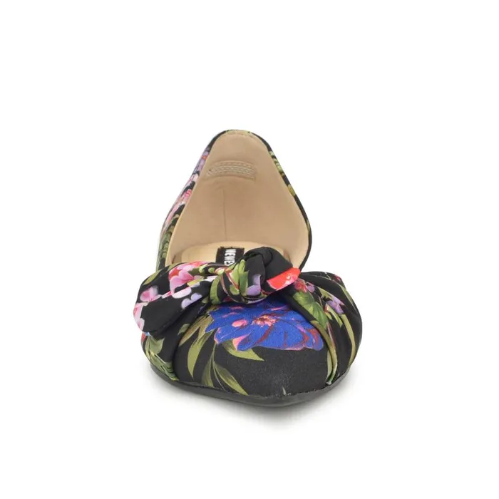 Bannie D039Orsay Flats Black Floral Women Nine West Flats and Loafers