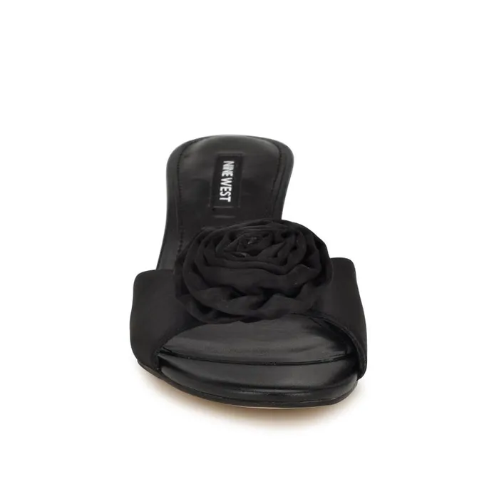 Dhalia Rosette Sandals Black Women Nine West Sandals