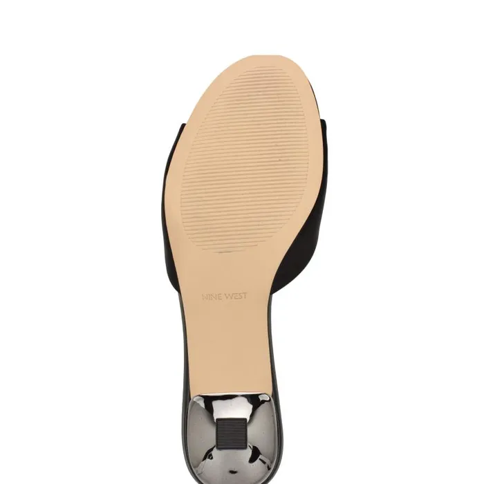 Dhalia Rosette Sandals Black Women Nine West Sandals
