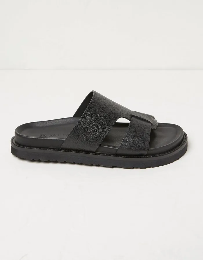 Edie Chunky Sole Sandal Black Women FatFace Sandals