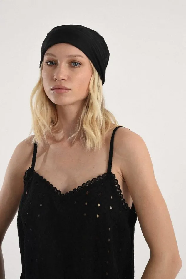 English Lace Top BLACK Women Molly Bracken Tops