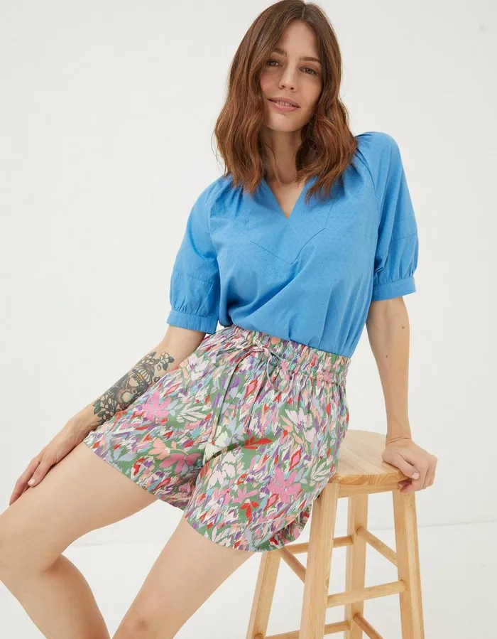 Expressive Floral Flippy Shorts Light Green Women FatFace Shorts