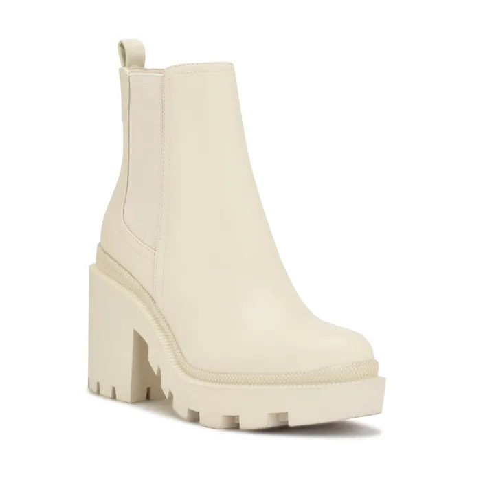 Forme Chelsea Lug Sole Booties Cream Women Nine West Boots and Booties