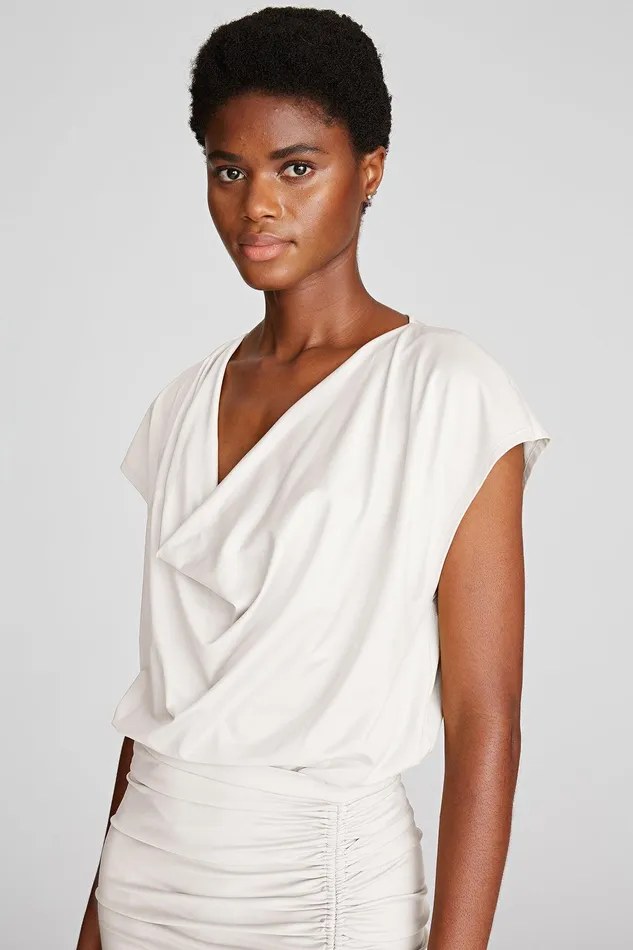 Halston Soto Top In Luxe Jersey Chalk Women Tops Halston Soto Top In Luxe Jersey Chalk Women Tops