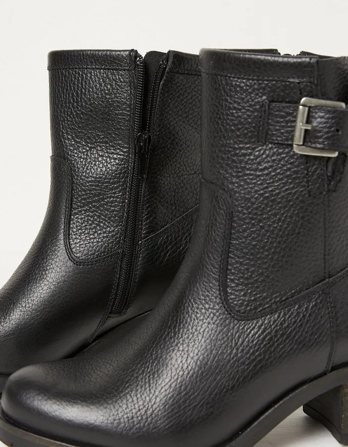 Hollie Mid Heel Leather Boots Black Women FatFace Boots