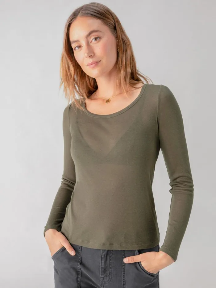 Keep It Simple Tee Dark Olive Women Sanctuary Clothing Tees and Tops