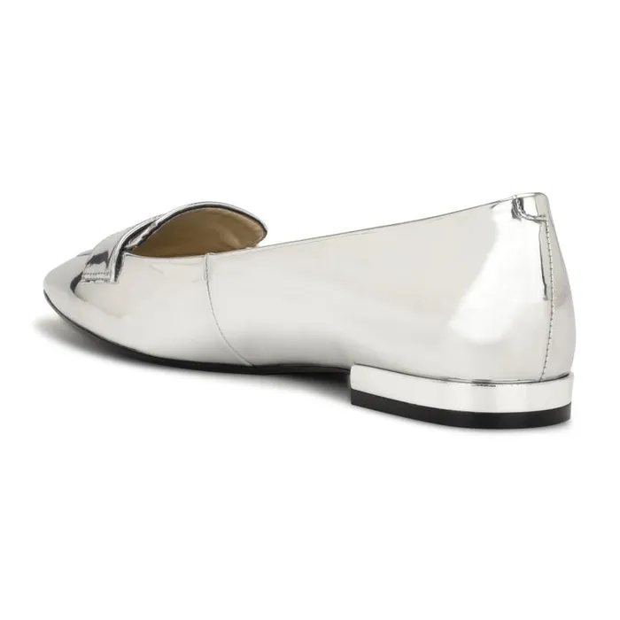 Lallin Pointy Toe Loafers Silver Mirror Metallic Women Nine West Flats and Loafers