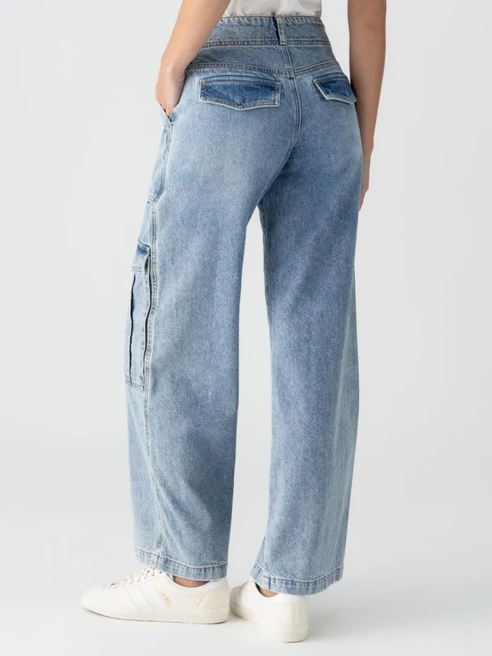 Level Up Standard Rise Denim Cargo Pant Digital Blue Women Sanctuary Clothing Pants Level Up Standard Rise Denim Cargo Pant Digital Blue Women Sanctuary Clothing Pants