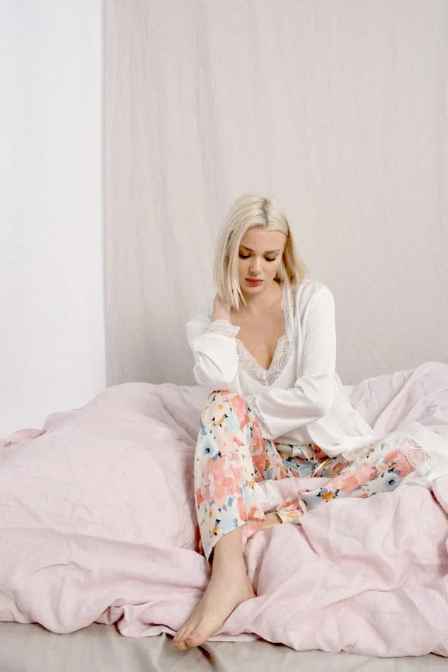 Long Lave Trim Jacket OFFWHITE Women Molly Bracken Loungewear