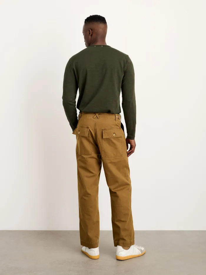 Men Alex Mill Pants Field Pant In Herringbone Dark Khaki