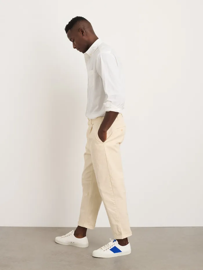 Men Alex Mill Pants Standard Pleated Pant In Chino Oat Milk
