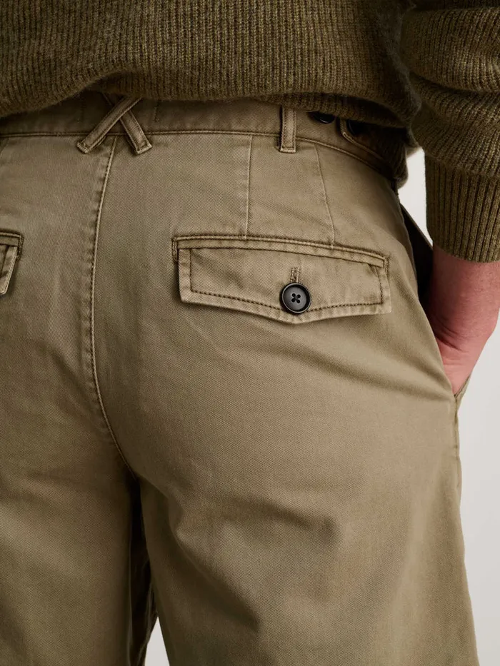 Men Alex Mill Shorts Flat Front Short In Vintage Washed Chino Vintage Olive