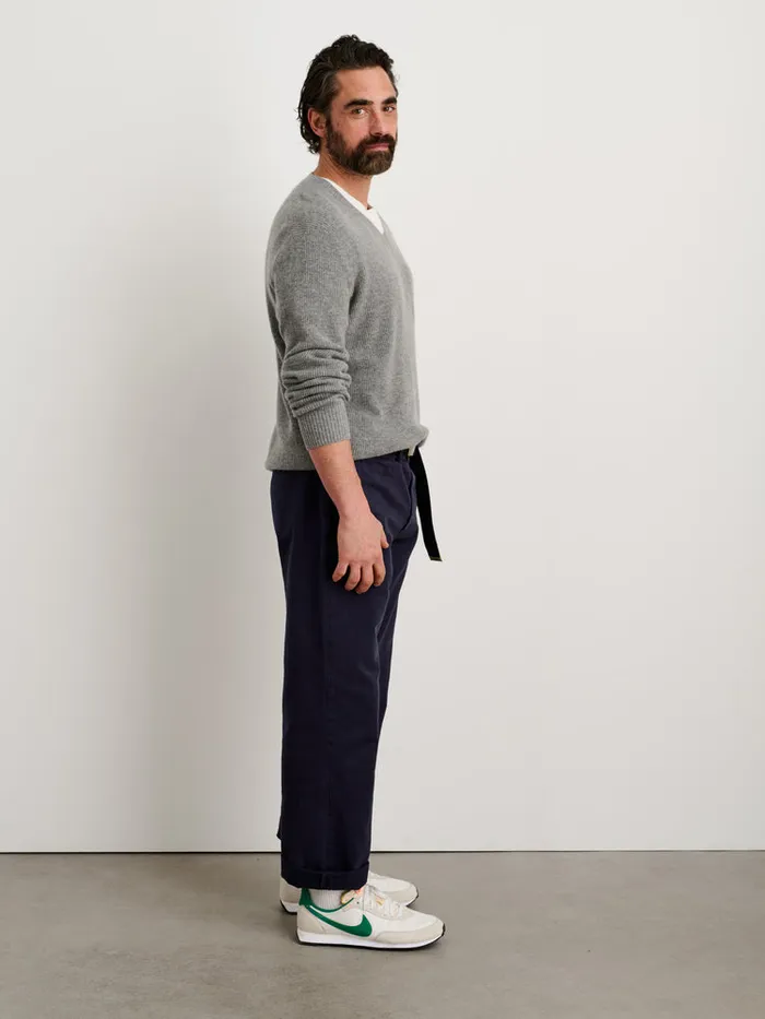 Men Alex Mill Sweaters Sweatshirts VNeck Sweater In Lightweight Cashmere Heather Grey