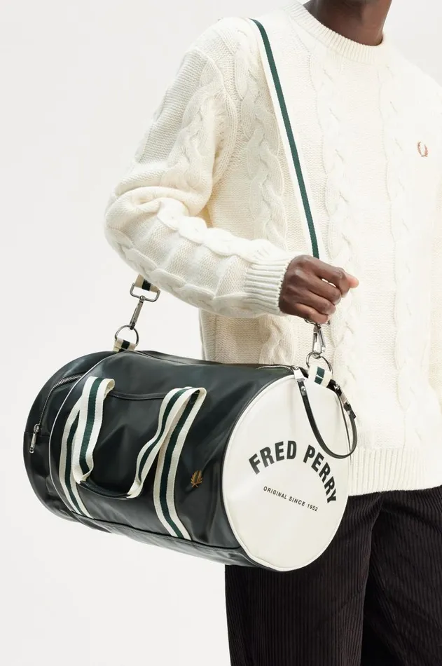 Men Bags Fred Perry Classic Barrel Bag Night Greenecru