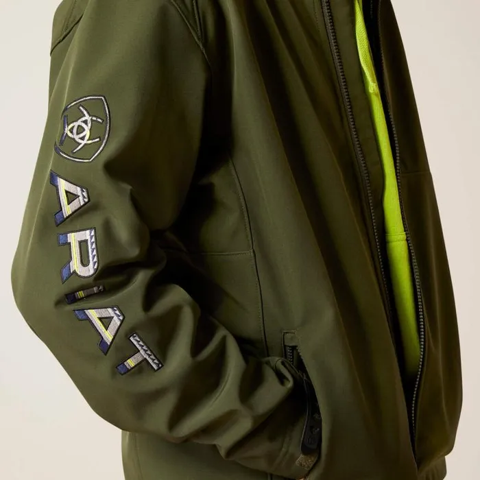 Men Jackets and Vests Ariat Logo 20 Softshell Jacket Duffle Bag Men Jackets and Vests Ariat Logo 20 Softshell Jacket Duffle Bag