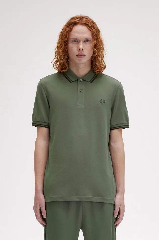 Men Polo Shirts Fred Perry M3600 Laurel Wreath Greennight Greennight Green