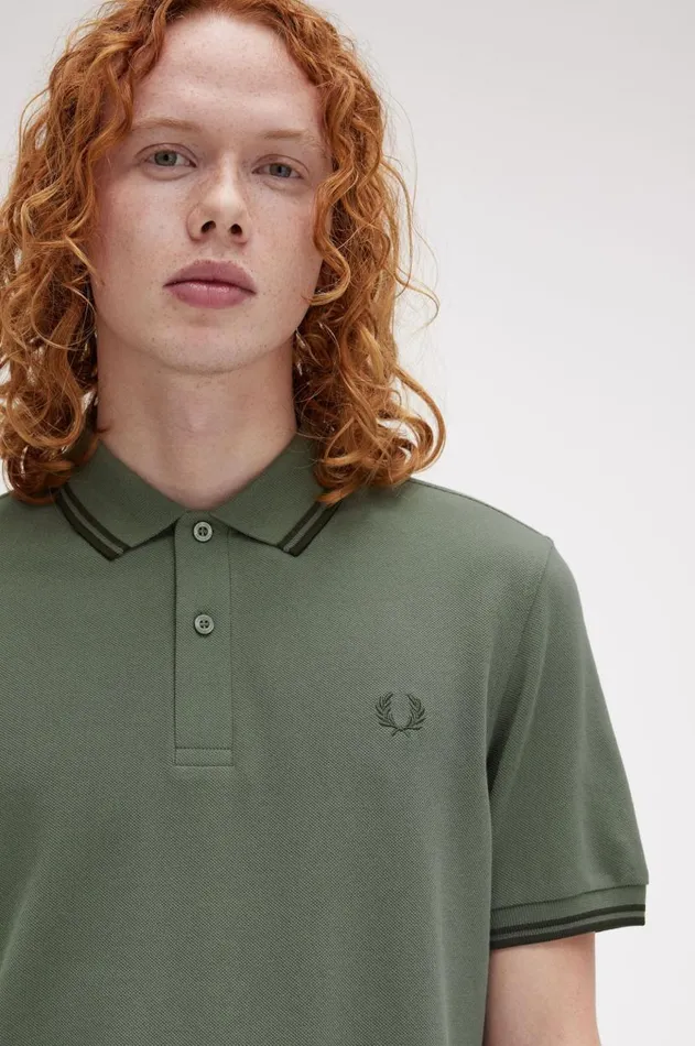 Men Polo Shirts Fred Perry M3600 Laurel Wreath Greennight Greennight Green
