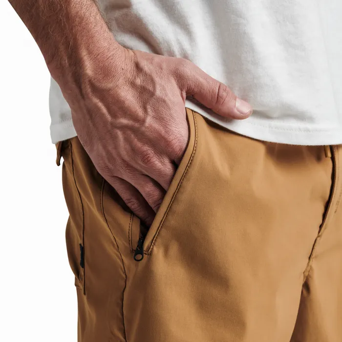 Men Roark Shorts Layover Trail Shorts 17034 Pignoli