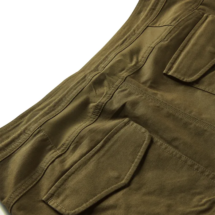 Men Roark Shorts Layover Traveler Shorts 17034 Military