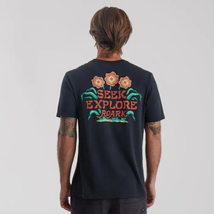Men Roark Tees Seek and Explore Premium Tee Black