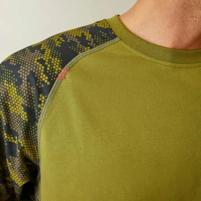 Men TShirts and Polos Ariat FR Stretch Camo Baseball TShirt Avocado Camo Men TShirts and Polos Ariat FR Stretch Camo Baseball TShirt Avocado Camo