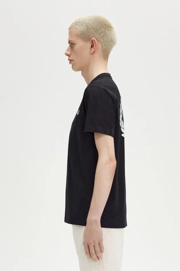 Men TShirts Fred Perry Advantage Perry TShirt Black