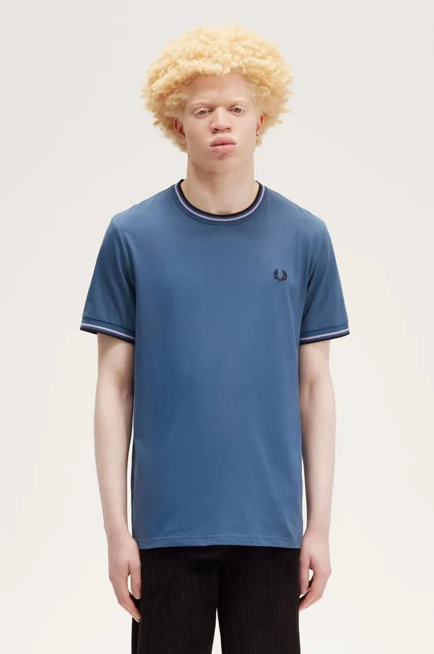 Men TShirts Fred Perry Twin Tipped TShirt Midnight Blueultra Violetnavy