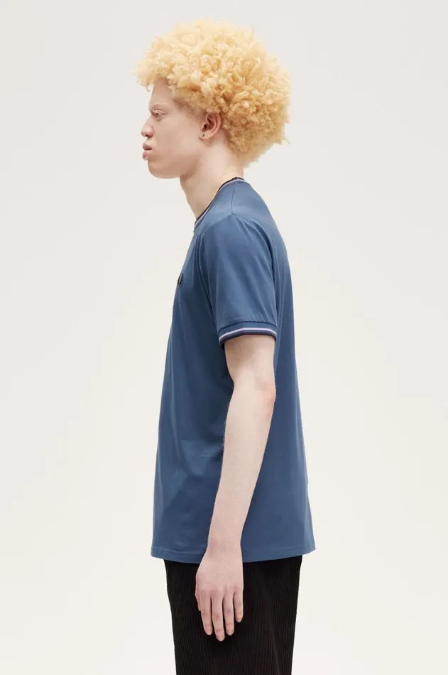Men TShirts Fred Perry Twin Tipped TShirt Midnight Blueultra Violetnavy