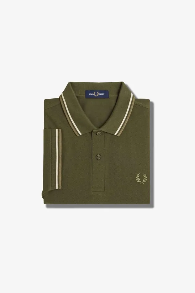 Men The Fred Perry Shirt Fred Perry M3600 Hunting Greenlight Oysterlaurel Wreath Green