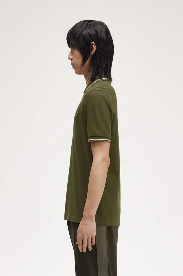 Men The Fred Perry Shirt Fred Perry M3600 Hunting Greenlight Oysterlaurel Wreath Green