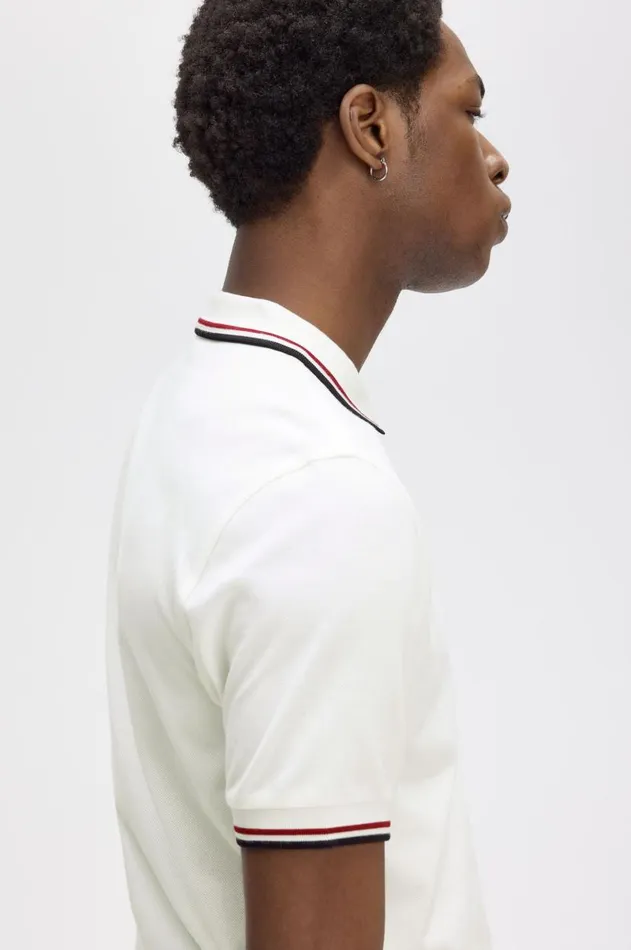 Men The Fred Perry Shirt Fred Perry M3600 Snow Whiteburnt Rednavy