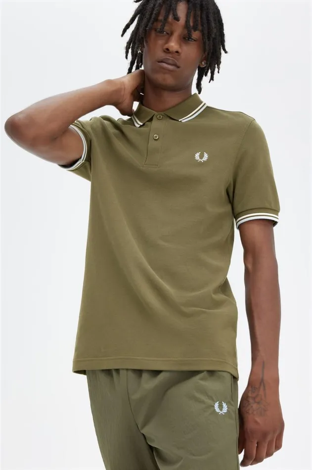 Men The Fred Perry Shirt Fred Perry M3600 Uniform Greensnow Whitelight Ice