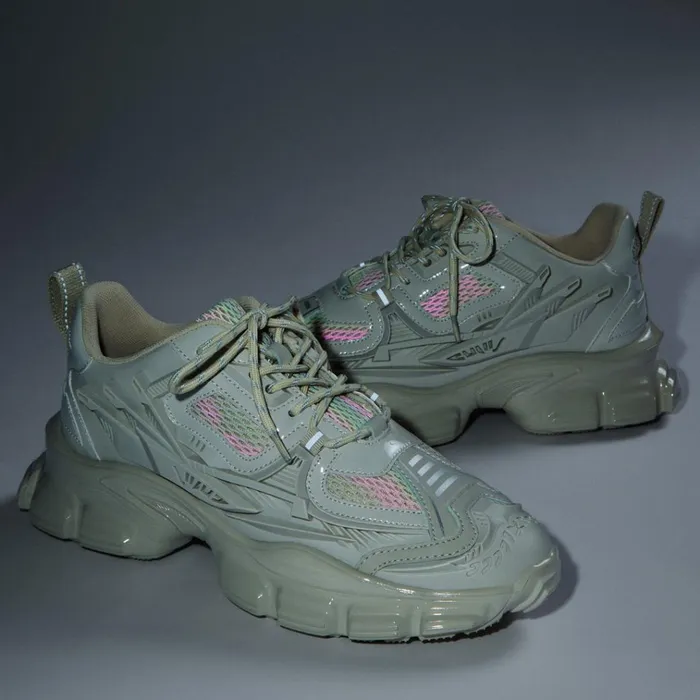 Mens Quantum Light Grey Steve Madden Sneakers