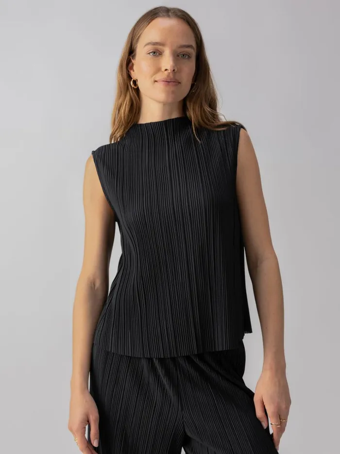 Plisse Mock Neck Top Black Women Sanctuary Clothing Tees and Tops