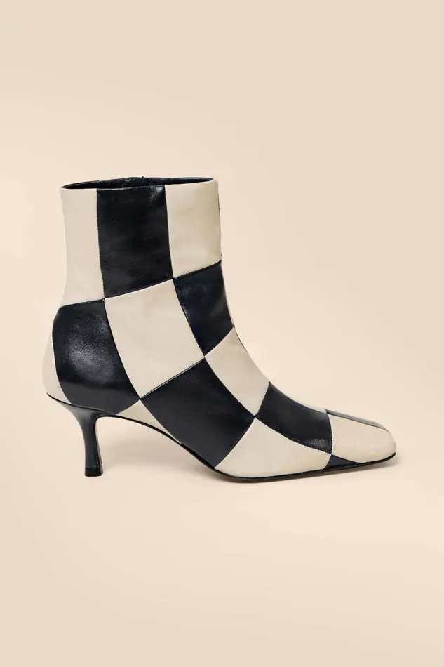 RIXO Shoes and Boots Madrid Navy Cream Checkerboard 8211 Women
