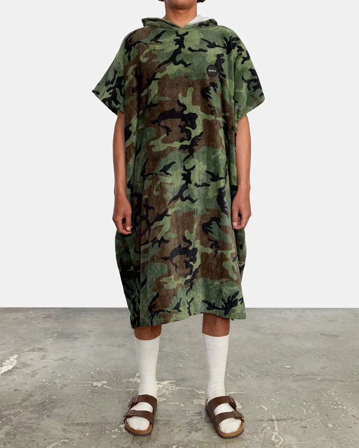 RVCA Mens Other Accessories All The Way Poncho Hooded Towel Woodland Camo Wcm Online RVCA Mens Other Accessories All The Way Poncho Hooded Towel Woodland Camo Wcm Online