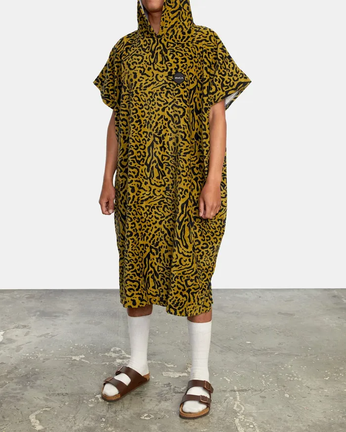 RVCA Mens Other Accessories Stranger Poncho Changing Towel Multi Mul Gift 4 You