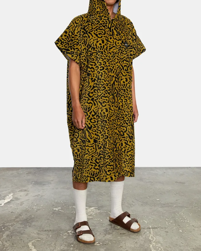 RVCA Mens Other Accessories Stranger Poncho Changing Towel Multi Mul Gift 4 You