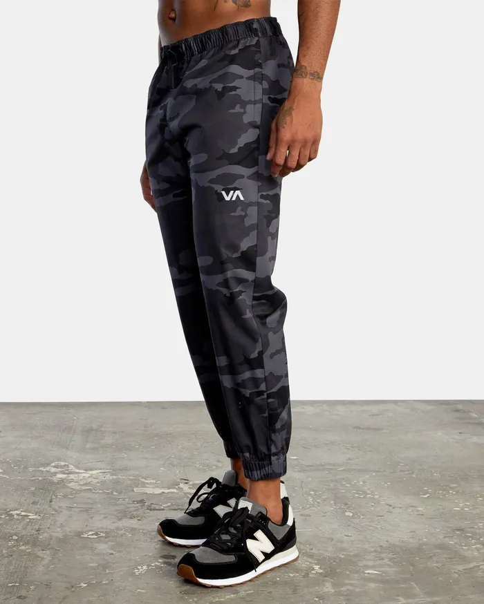 RVCA Mens Pants Spectrum Cuffed Workout Pants Camo Cam Gift Ideas