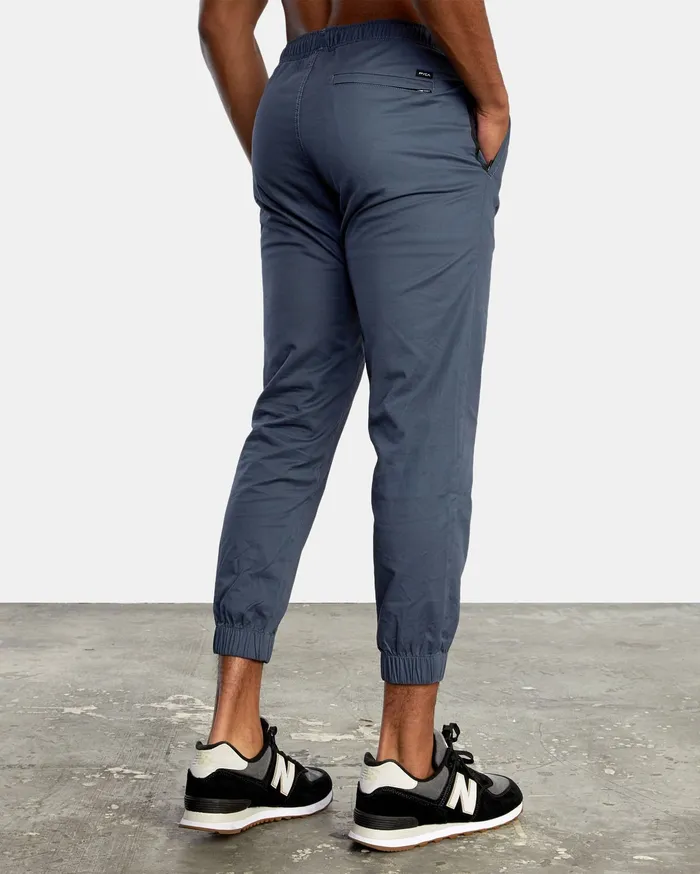 RVCA Mens Pants Spectrum Cuffed Workout Pants Ombre Blue Krq0 For Sale