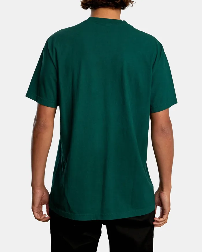 RVCA Mens Short Sleeves Solo Label Pigment Dye Short Sleeve Tee Hunter Green Dgn