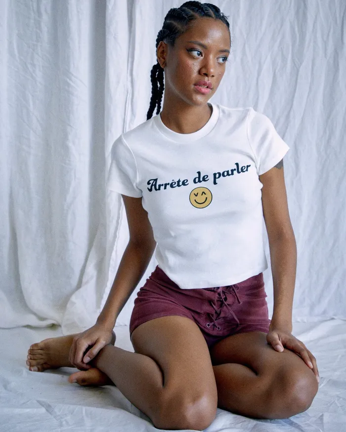 RVCA Womens Graphic Tees Camille Rowe Arrete De Parler TShirt Vintage White Vwt