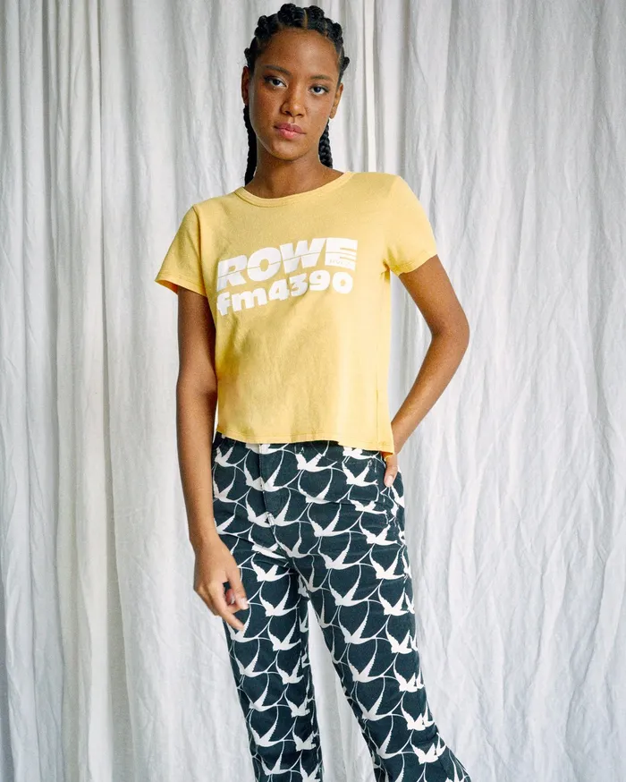 RVCA Womens Graphic Tees Camille Rowe Fm 4390 TShirt Gold Gol