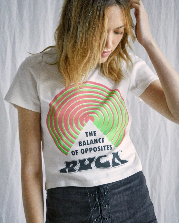 RVCA Womens Graphic Tees Camille Rowe Psych TShirt Vintage White Vwt
