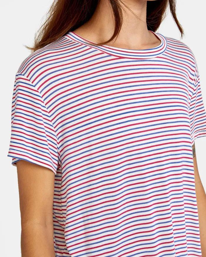 RVCA Womens Graphic Tees Recess 3 Tee Cranberry Crn