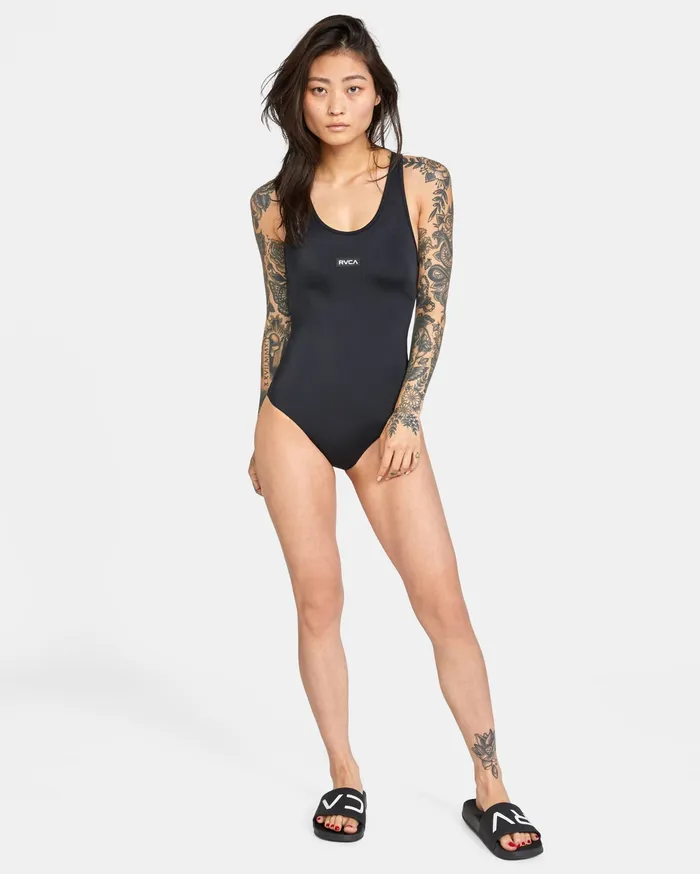 RVCA Womens One Pieces Va Essential Solid Medium Coverage Racerback One Piece Swimsuit Black Blk