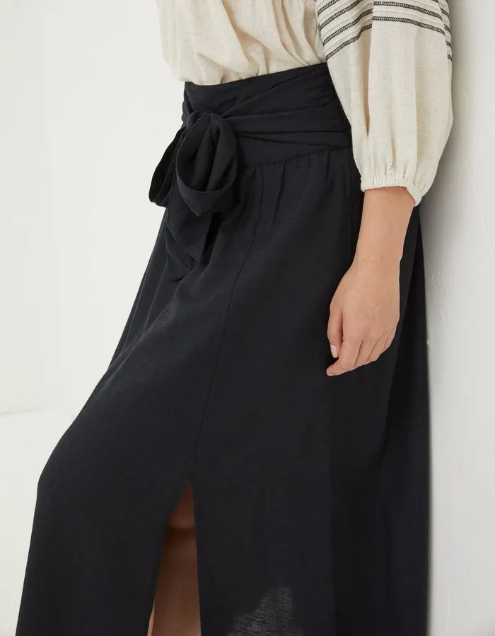 Sascha Midi Skirt Black Women FatFace Skirts