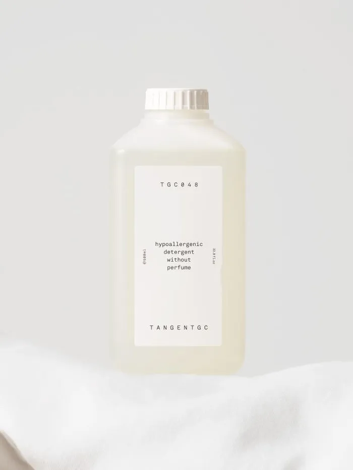 Shop Eileen Fisher Accessories Hypoallergenic Detergent By TangentGC Color Undefined