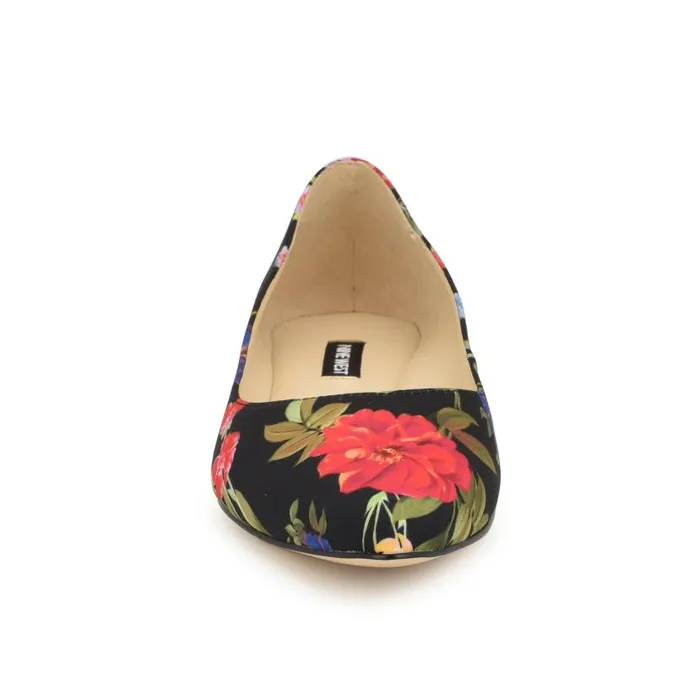 Speakup Almond Toe Flats Black Floral Women Nine West Flats and Loafers